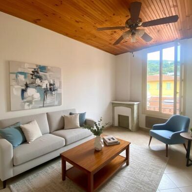 Appartement 3 pièces 258000 €