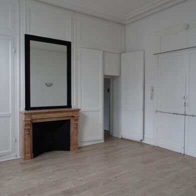 Appartement 2 pièces 582 €