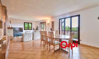 Maison 5 Pièces 237 m² à vendre à Sainte-Foy-lès-Lyon (69110)