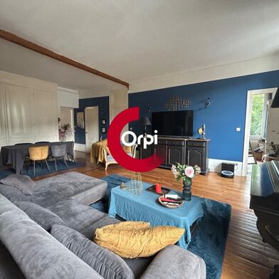 Appartement 4 pièces 215000 €