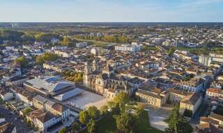 Commerce   m² à vendre à Dax (40100)