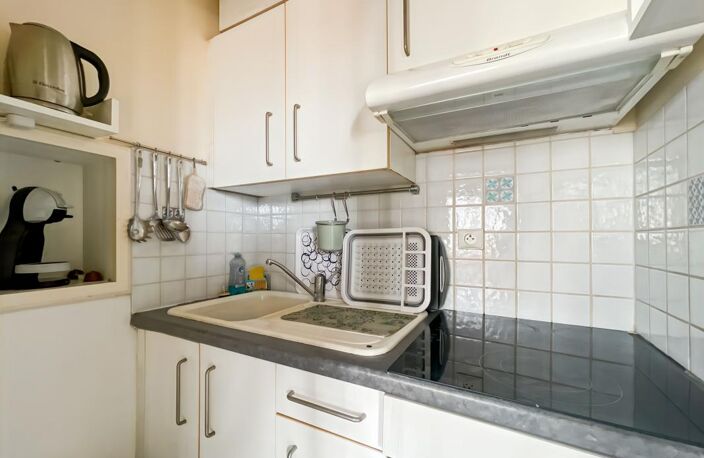 Appartement À Vendre 2 pièces + cabine 28 m² — photo 3