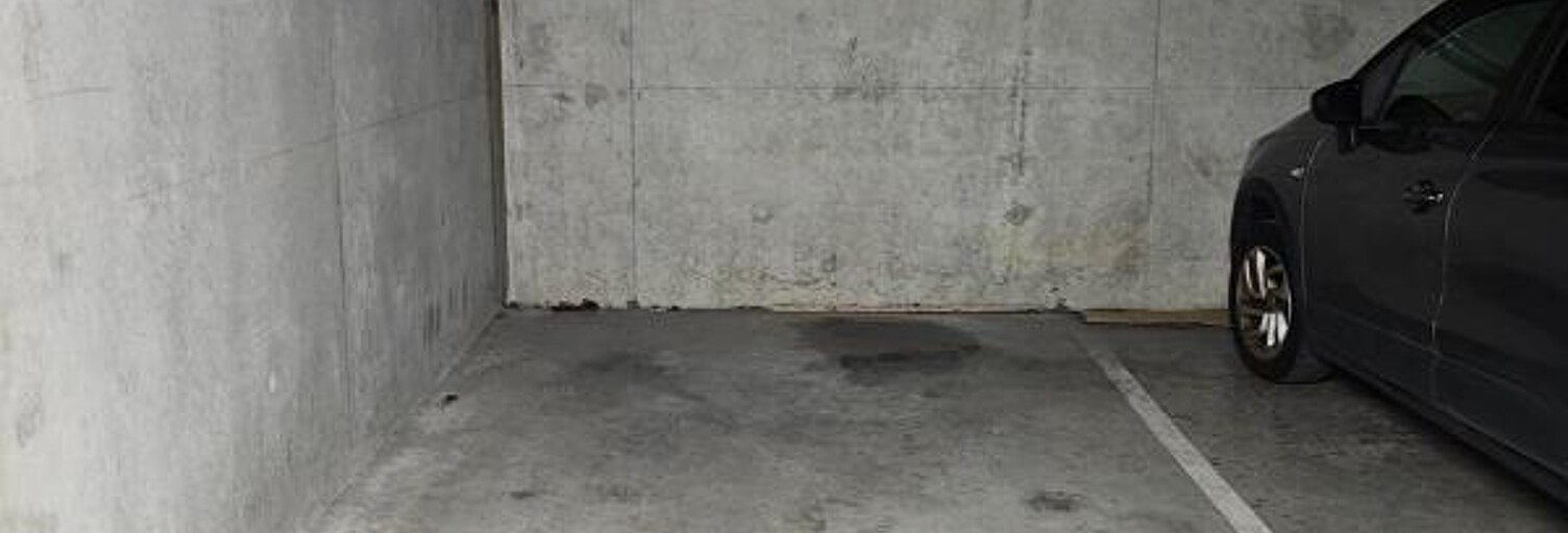 Garage   m² à louer à Toulouse (31300)