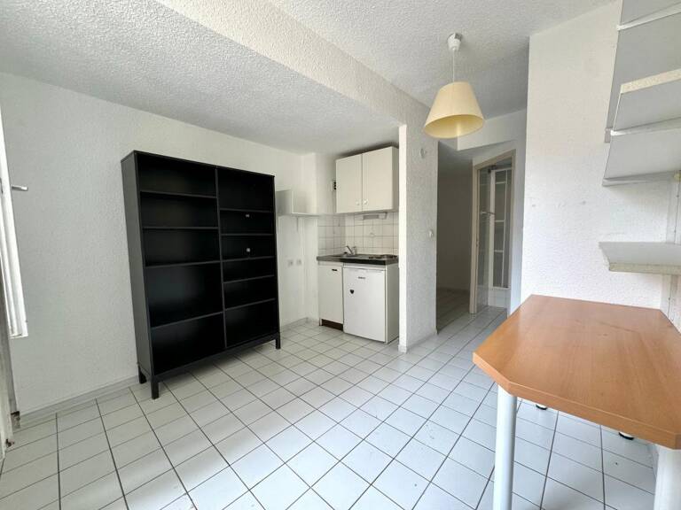 Appartement À Vendre — photo 1