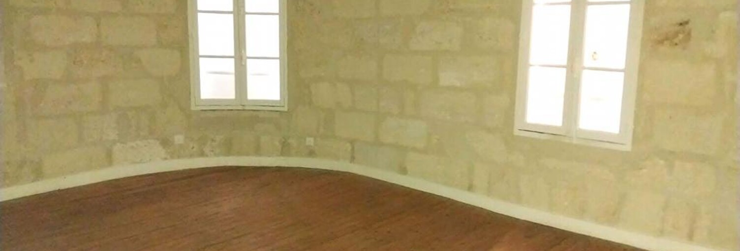 Immeuble  270 m² à vendre à Coutras (33230)