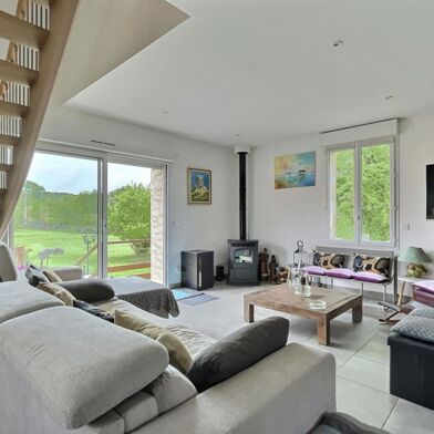 Maison 5 pièces 313500 €