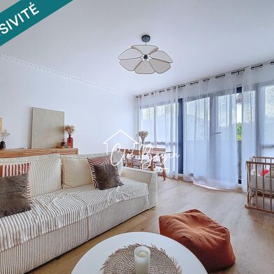 Appartement 4 pièces 220000 €