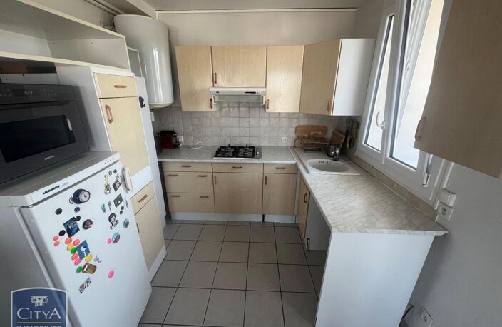 Location appartement 3 pièces 60 m² à Tours (37000) — photo 2