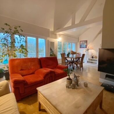 Appartement 5 pièces 398000 €