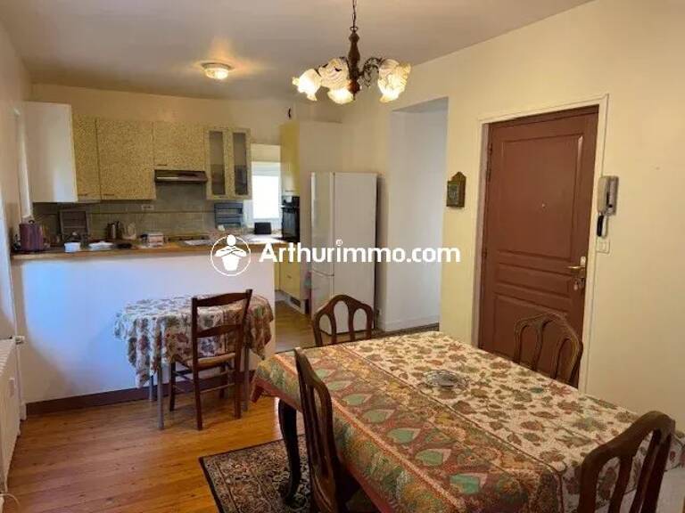 Appartement T3 avec cave, garage et place de parking extérieur — photo 1