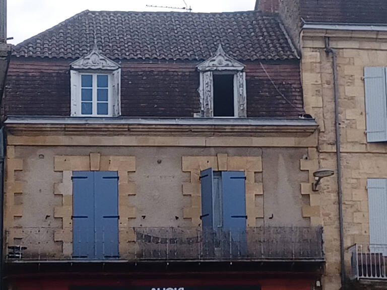 IMMEUBLE — photo 1