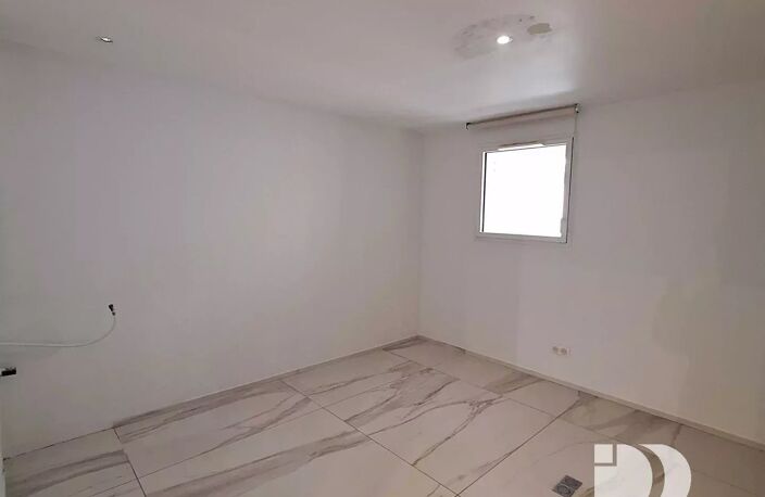 BUREAU CENTRE ANTIBES — photo 3