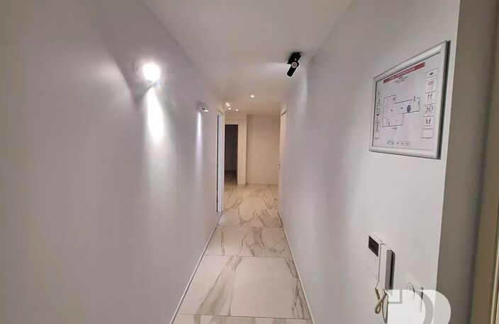 BUREAU CENTRE ANTIBES — photo 5