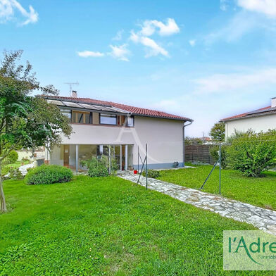 Maison 5 pièces 319000 €