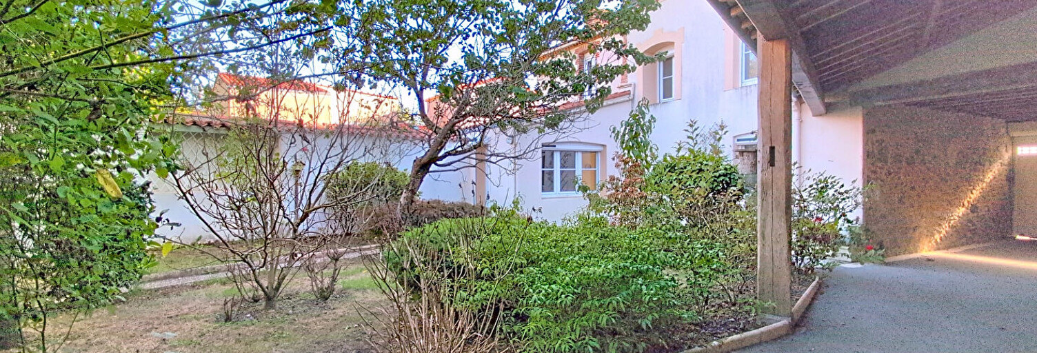 Maison 8 Pièces 173 m² à vendre à Le Poiré-sur-Vie (85170)