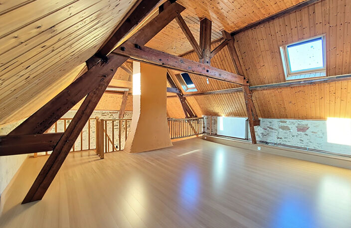 LE POIRE-SUR-VIE - maison de ville 6 chambres — photo 4