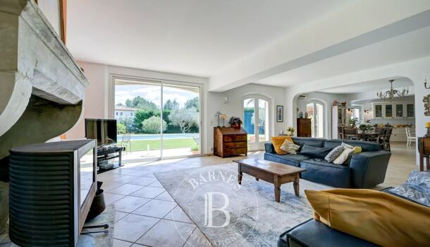 Villa / Maison 6 pièces  à vendre Aix-en-Provence 13100