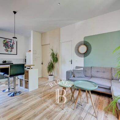 Appartement 3 pièces 326500 €