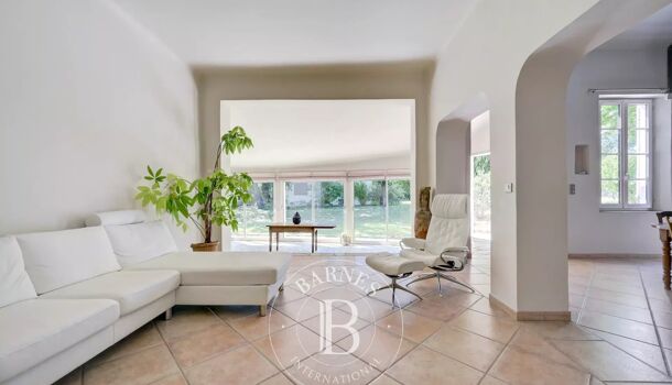 Villa / Maison 5 pièces  à vendre Aix-en-Provence 13100