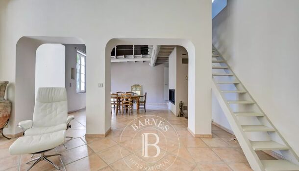 Villa / Maison 5 pièces  à vendre Aix-en-Provence 13100