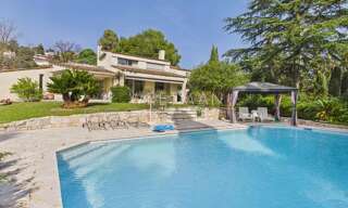 Maison 5 Pièces 219 m² à vendre à Grasse (06130)