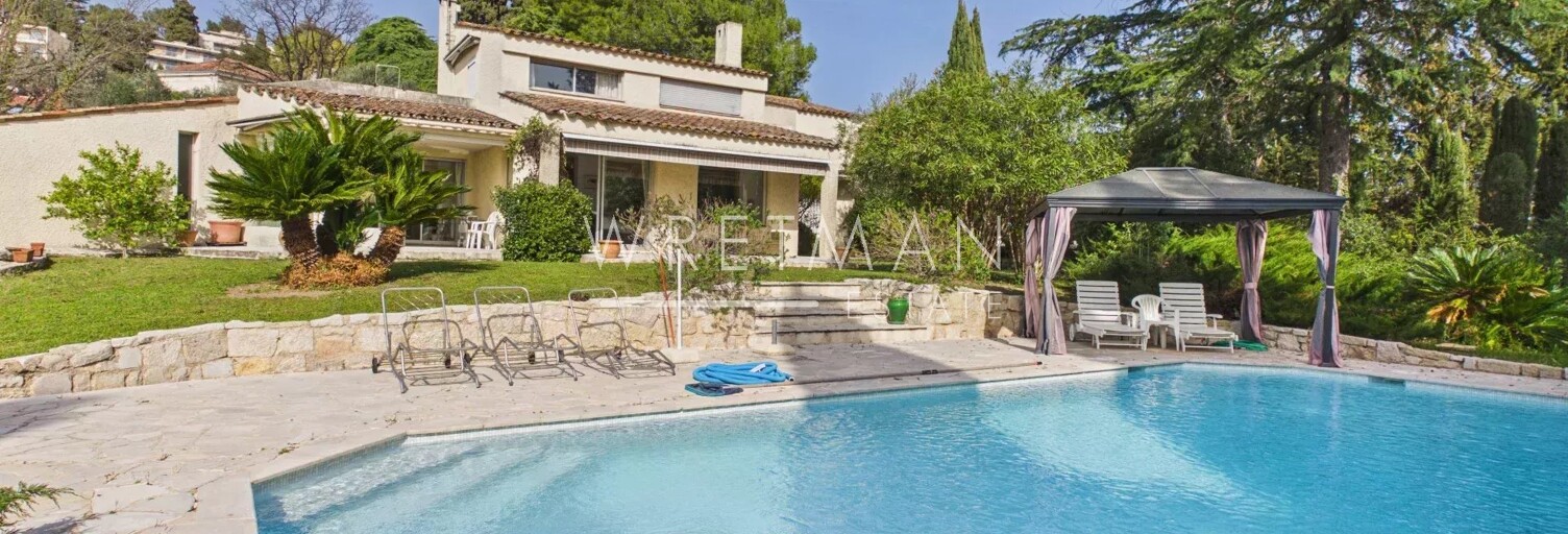 Maison 5 Pièces 219 m² à vendre à Grasse (06130)