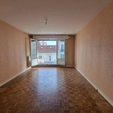 Appartement 3 pièces 180000 €