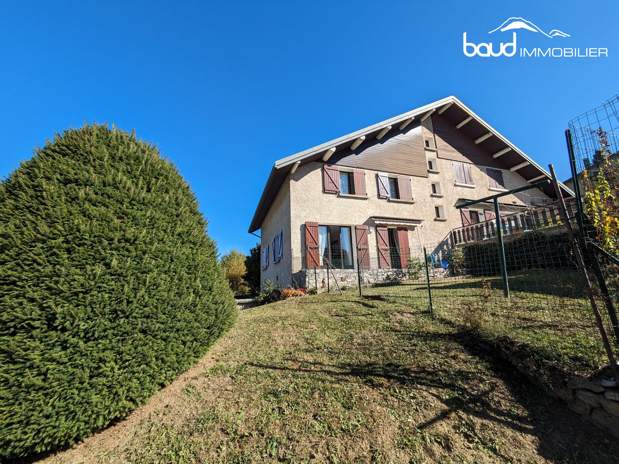 Villa / Maison  T5 à vendre Villard-de-Lans 38250