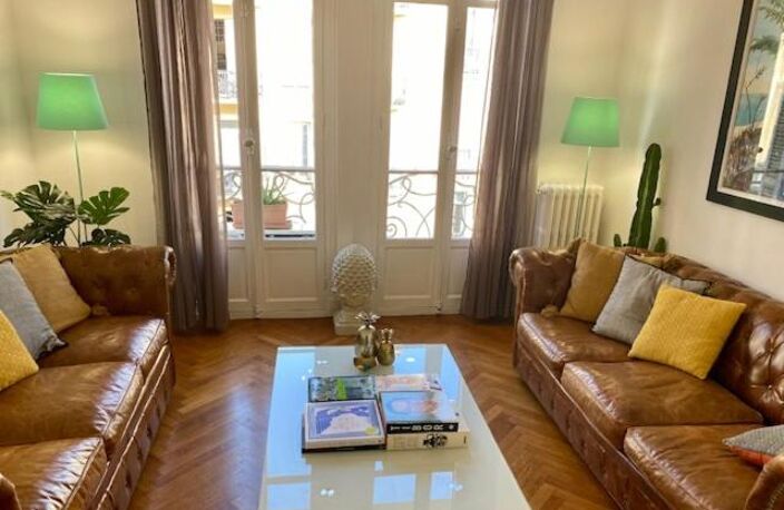 Vente appartement   Nice (06000) — photo 2