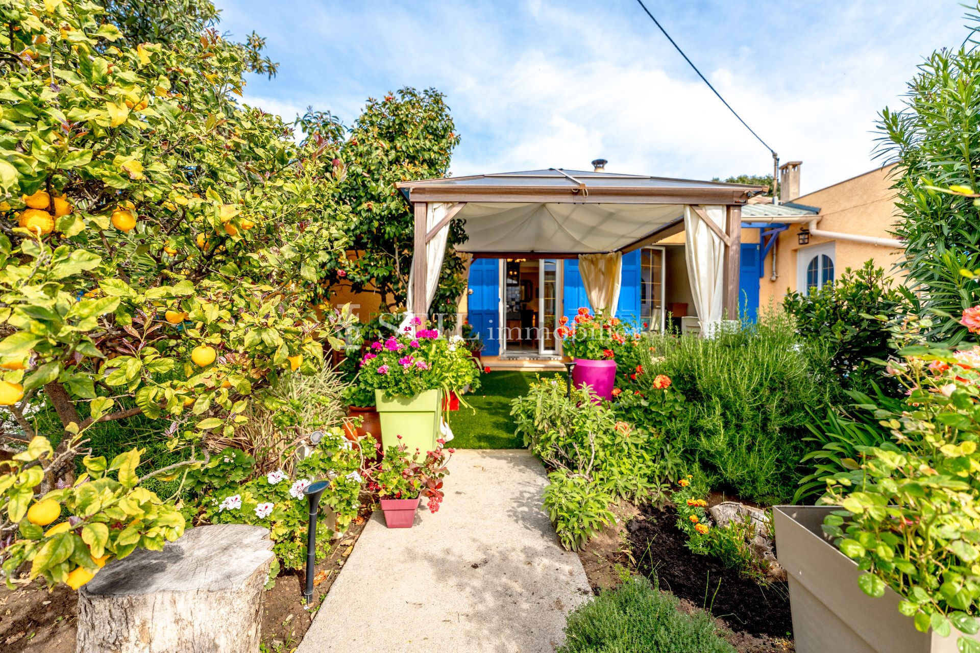 Villa / Maison  T6 à vendre Sainte-Maxime 83120