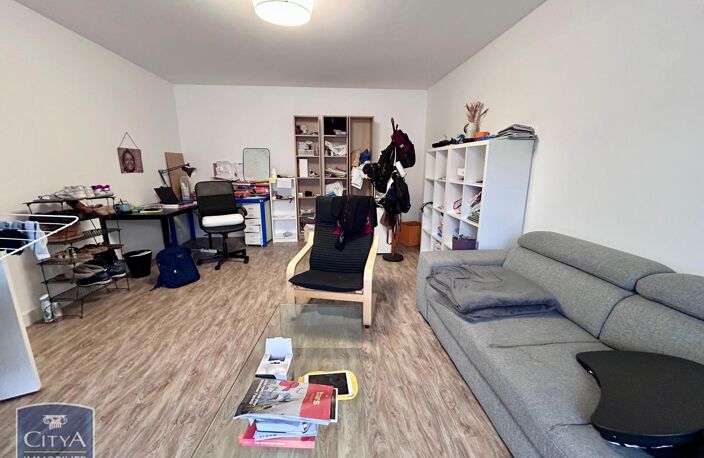 Location appartement 2 pièces 50 m² à Tours (37000) — photo 4