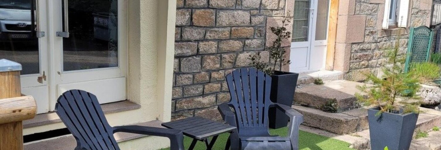 Commerce 4 Pièces 166 m² à louer à Saint-Setiers (19290)