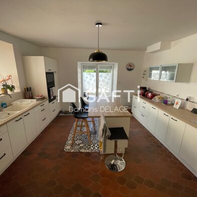 Maison 6 pièces 165300 €