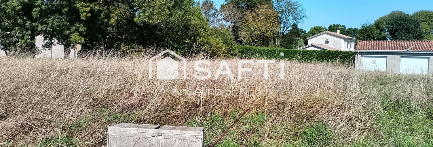 Terrain  1810 m² à vendre à Val-de-Livenne (33820)