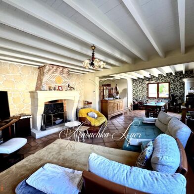 Maison 6 pièces 421200 €