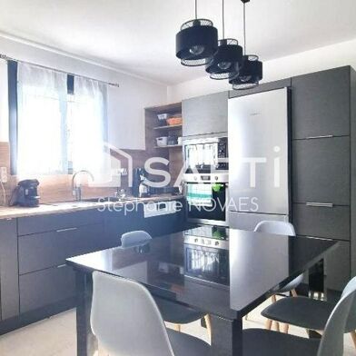 Maison 4 pièces 398000 €