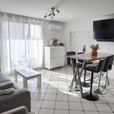 Appartement 4 pièces 164200 €