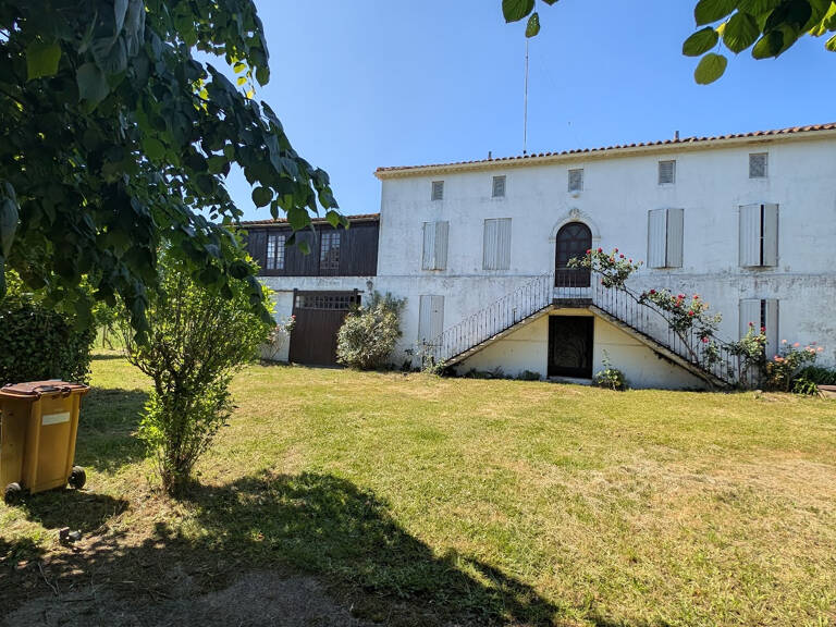 PROPRIETE RURALE NORD GIRONDE — photo 1