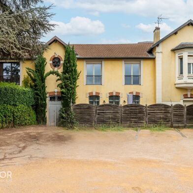 Appartement 4 pièces 235000 €