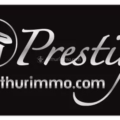 Commerce  890000 €