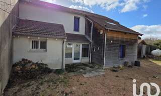 Maison 9 Pièces 145 m² à vendre à Le Mayet-de-Montagne (03250)