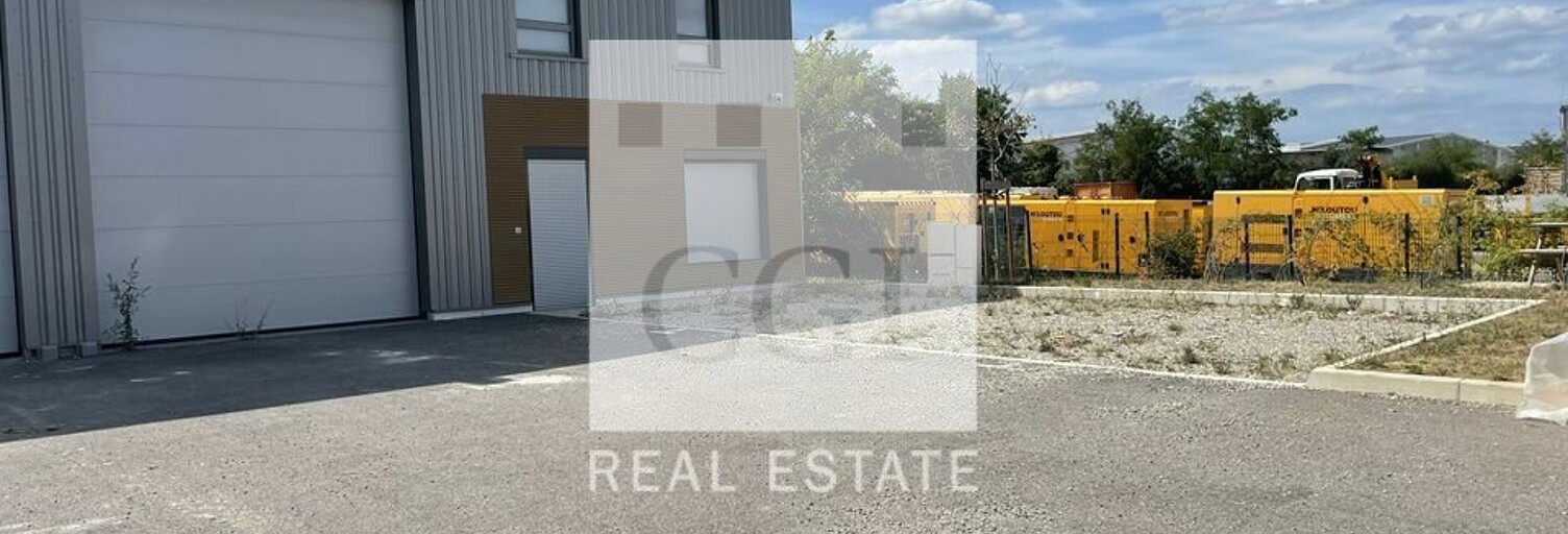 Commerce  329 m² à louer à Corbas (69960)