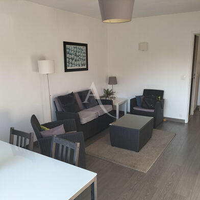 Appartement 4 pièces 221500 €