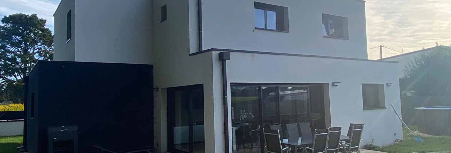 Maison 7 Pièces 181 m² à vendre à Monterblanc (56250)