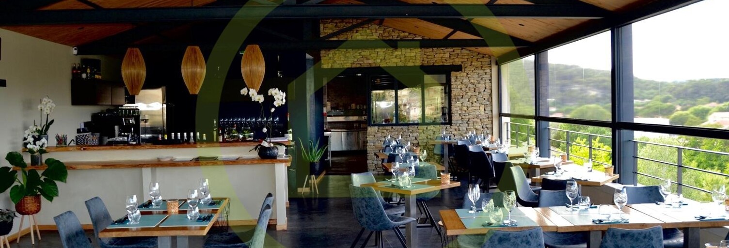 Commerce   m² à vendre à Vaison-la-Romaine (84110)