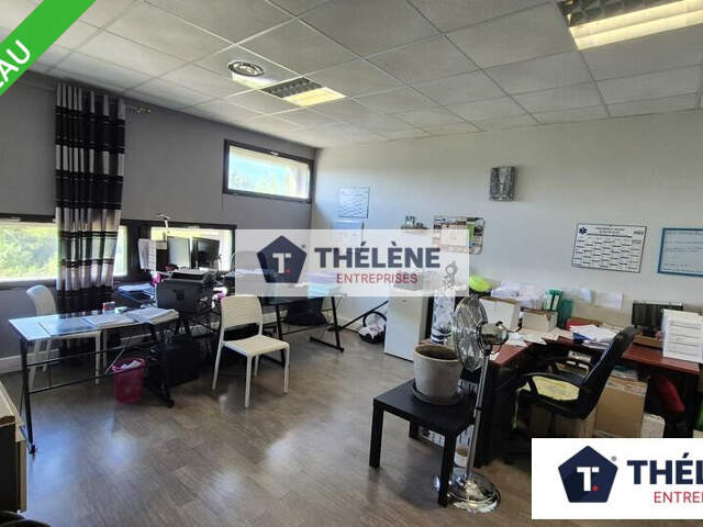 BUREAUX à LOUER — photo du bien