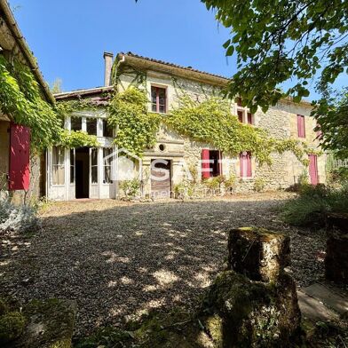 Maison 12 pièces 397000 €