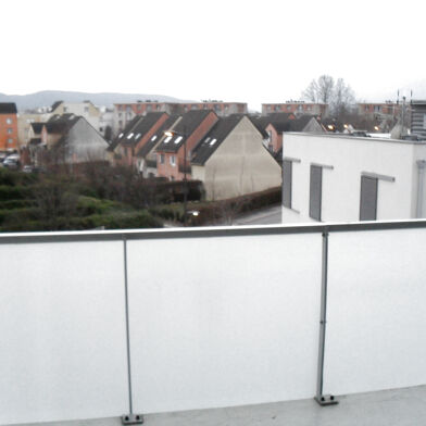 Appartement 3 pièces 860 €