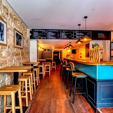 Commerce  370000 €