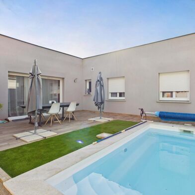 Maison 4 pièces 339000 €